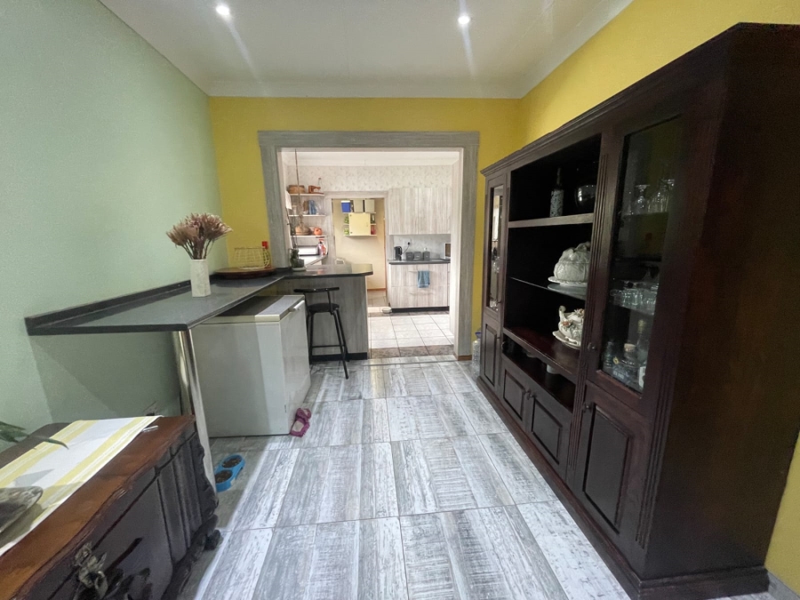 4 Bedroom Property for Sale in Amalinda North Eastern Cape
